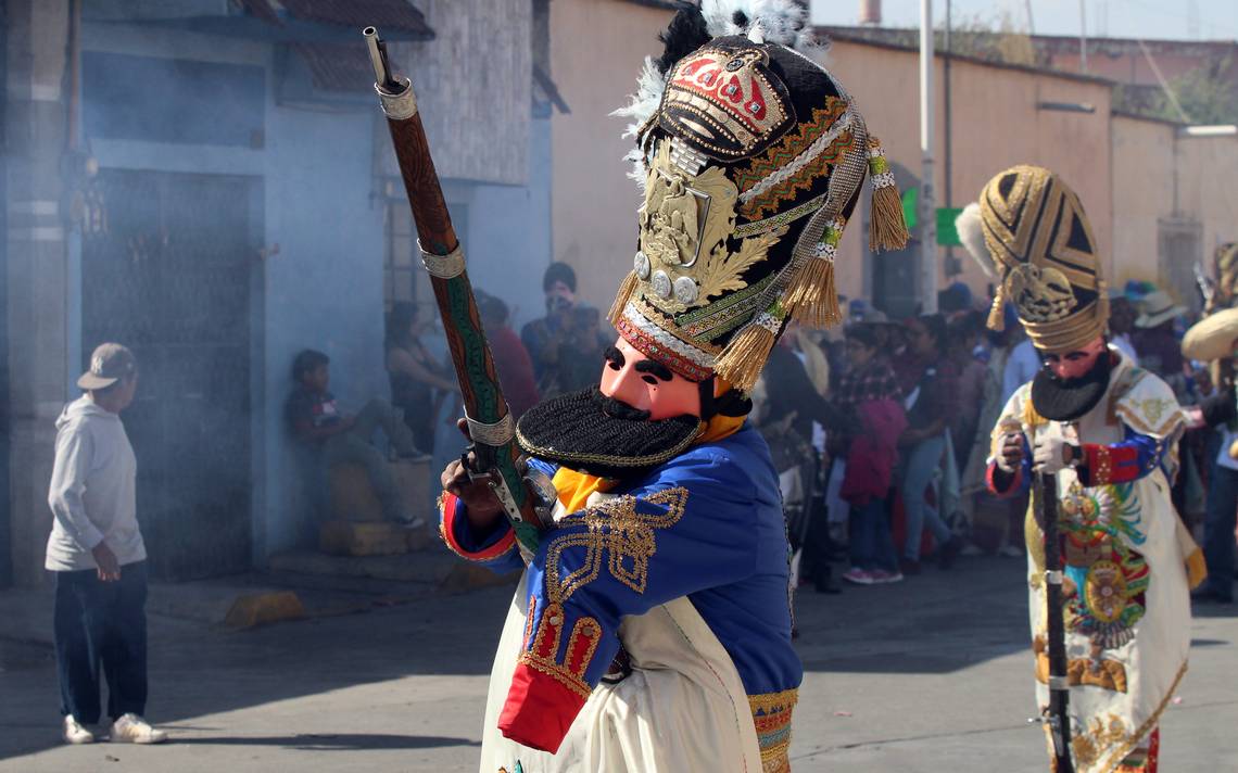 Fiesta de pólvora y color, inicia el carnaval de Huejotzingo Puebla